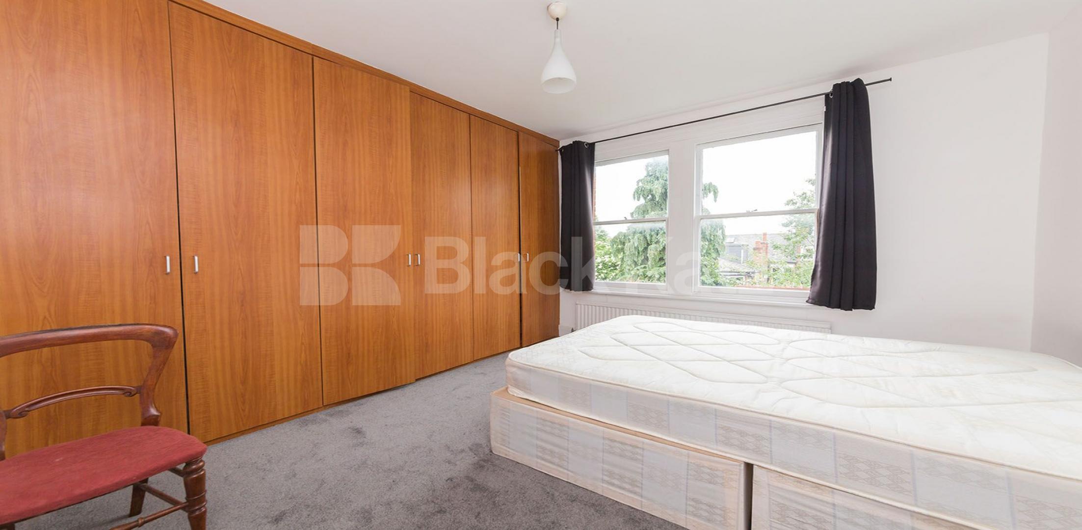 			New Instruction In Heart Of Crouch End !, 2 Bedroom, 1 bath, 1 reception Flat			 Elder Avenue, Crouch End